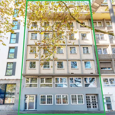 33 1 Apartment
